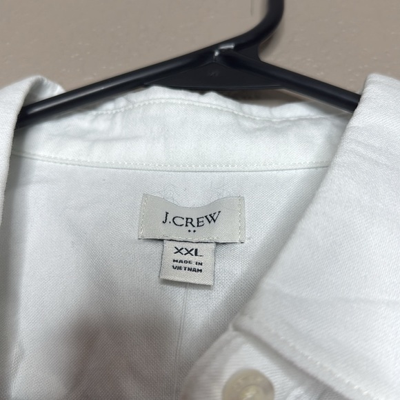 J. Crew Factory Button-Up Oxford Shirt in Signature Fit - Picture 6 of 10